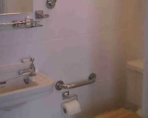 Grove Guest House-2