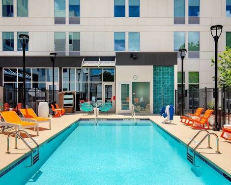 Aloft Alpharetta-2