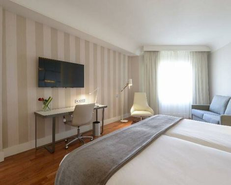 NH Collection Madrid Colon-1