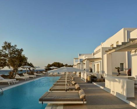 Costa Grand Resort & Spa