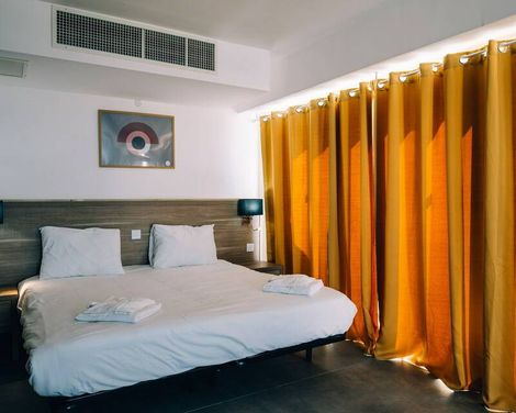 Primera Hotel