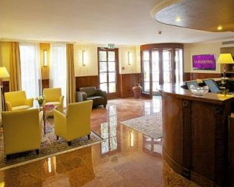 Gold Hotel Budapest-0