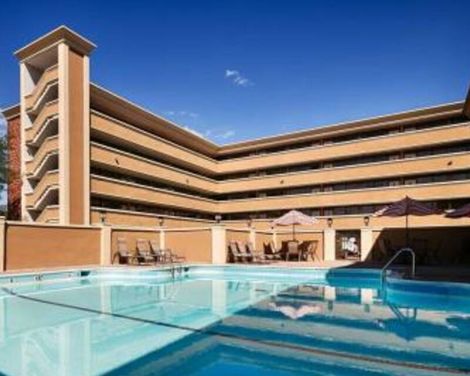 Best Western Mill River Manor Hotel & Conference Center-1