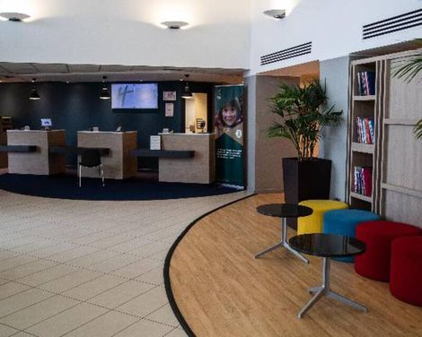 Holiday Inn Express London - Stansted Airport
