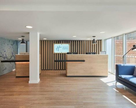 Holiday Inn Express Limehouse-3