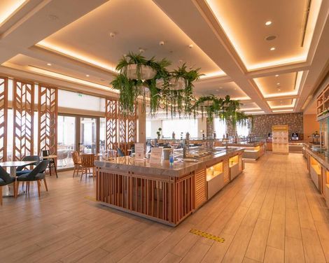Almyros Beach Resort & Spa