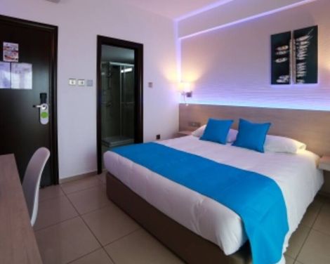 Les Palmiers Beach Hotel