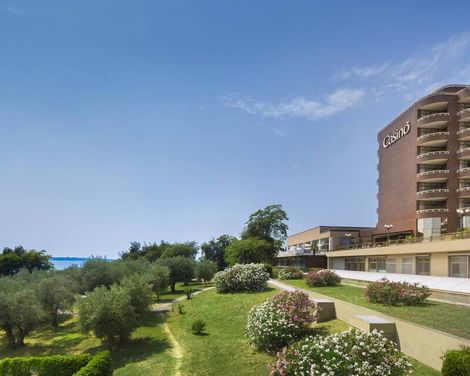 Remisens Premium Hotel Metropol-0