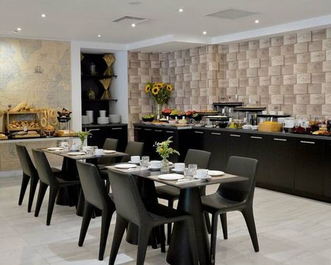 Athenaeum Grand Hotel