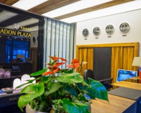 Hotel Radon Plaza