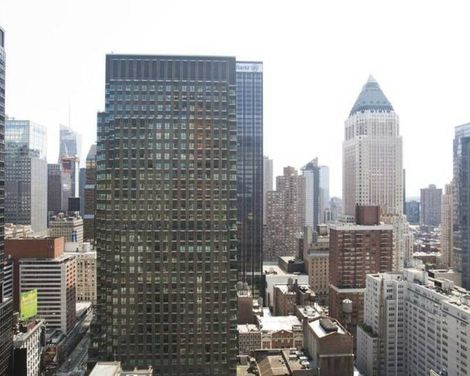 Courtyard New York Manhattan Central Park