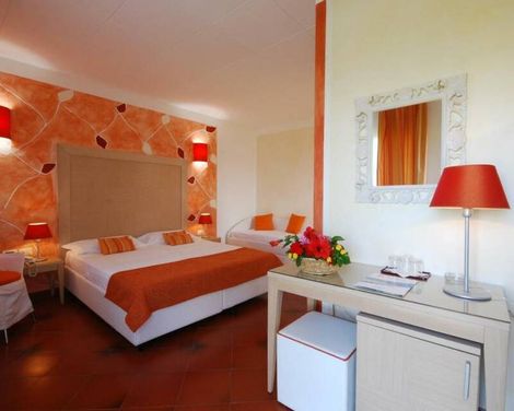 Cala Rosa Club Hotel