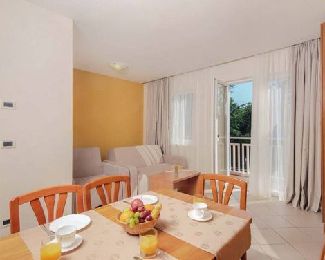 Apartments Katoro Plava Laguna