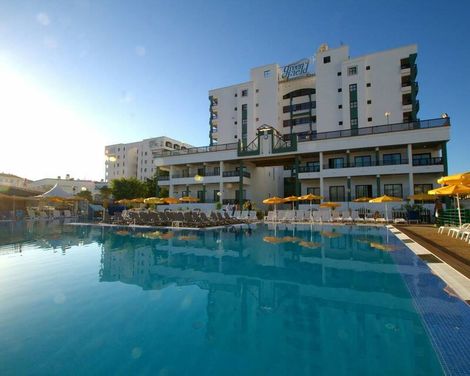 Aparthotel Green Field-2