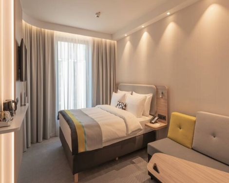 Holiday Inn Express Dusseldorf - Hauptbahnhof