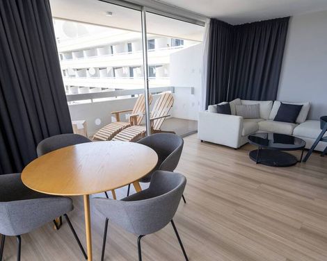 Coral Suites & Spa Hotel