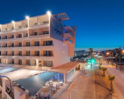 Gaia Sun N Blue Hotel