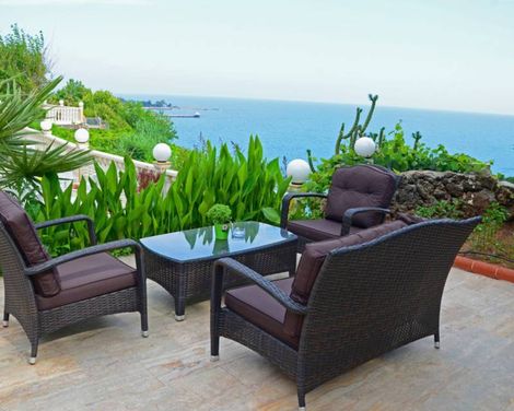 Lara Hotel