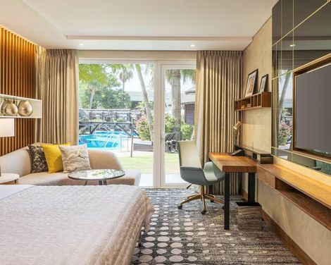 Le Méridien Dubai Hotel & Conference Centre