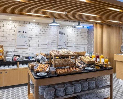 Holiday Inn Express Porto City Centre