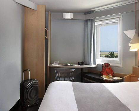 Hôtel ibis Nice Aéroport Promenade-3