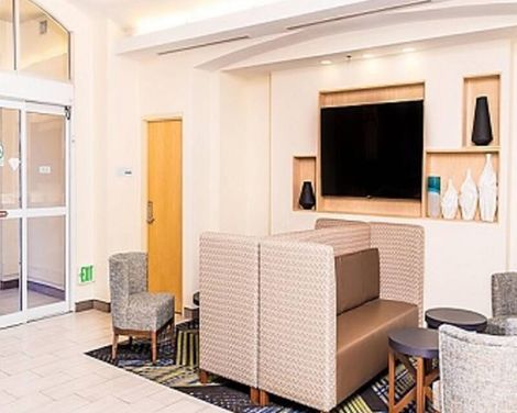 Holiday Inn Express & Suites Las Vegas SW Spring Valley-3