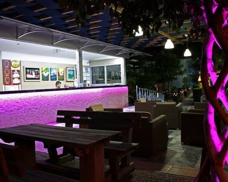 Hotel Majestic-3