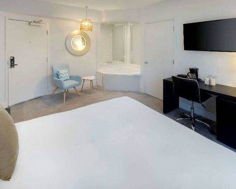 MB Hotel, Trademark Collection by Wyndham