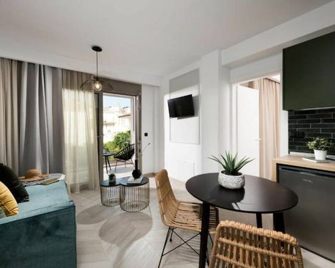 Alkyon Hotel