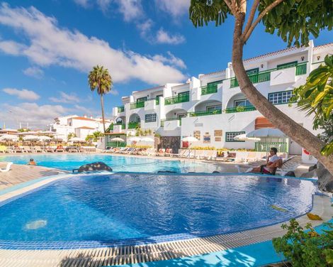 Aparthotel Neptuno Costadeje
