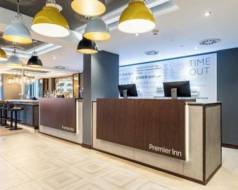 Premier Inn München City Schwabing Hotel