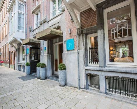 Hotel JL No76-1