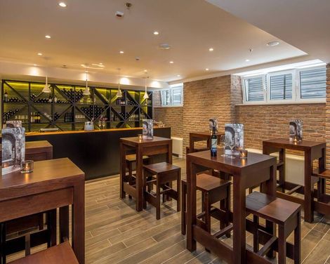 Cornaro Hotel
