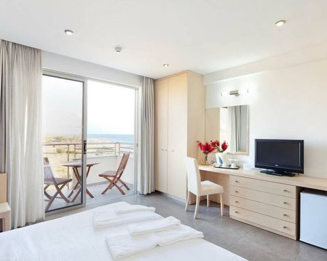 Capital Coast Resort & Spa