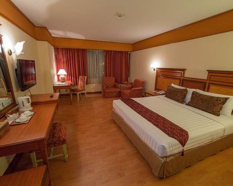 Town In Town Hotel Bangkok-1
