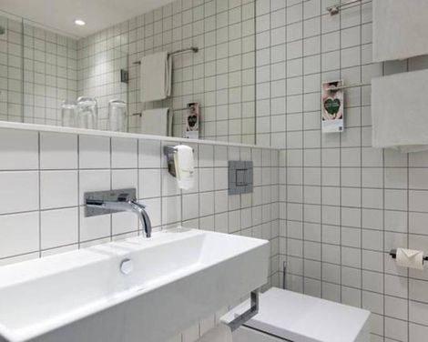 Quality Hotel Globe-2
