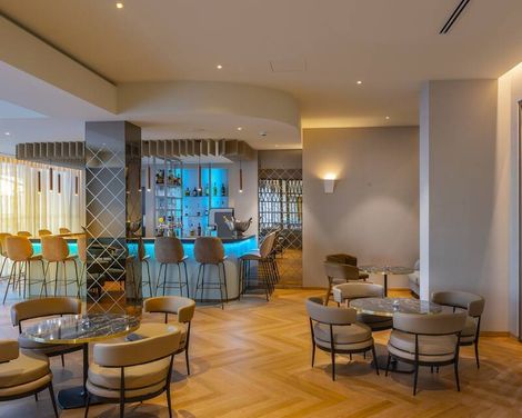 Faros Hotel