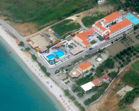 Zefiros Beach Hotel
