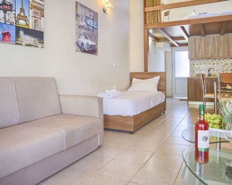 Alia Luxury Suites & Spa Beachfront Hotel