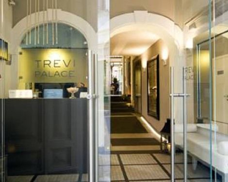 Trevi Palace Luxury Inn-1