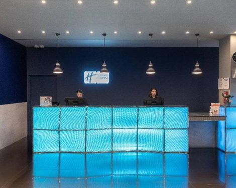 Holiday Inn Express Lisbon  Alfragide