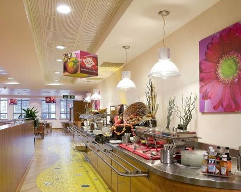 ibis Reading Centre-3