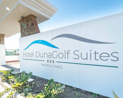 DunaGolf Suites