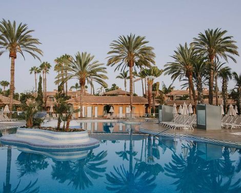 Suites & Villas by Dunas-1