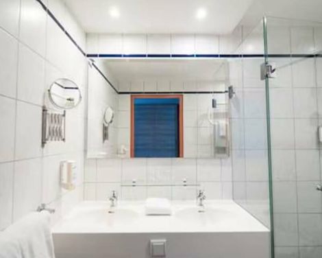 Plaza Inn Berlin-Charlottenburg-0