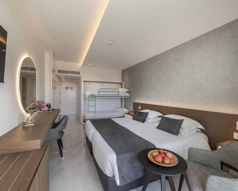 Pavlo Napa Beach Hotel