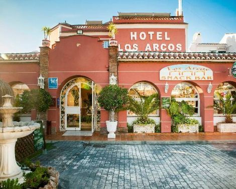 Hotel Los Arcos-3