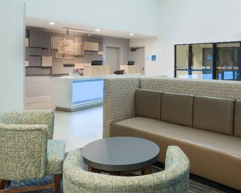 Holiday Inn Express Hotel & Suites Nearest Universal Orlando-2