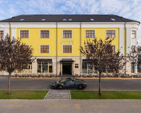 Hotel Allora
