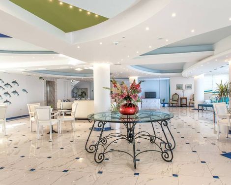 Gerakas Belvedere Hotel & Spa
